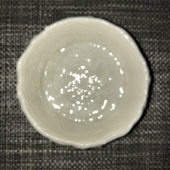 Fitz and Floyd Birds in Nest Salt and Pepper Shakers - Picture 3 of 9